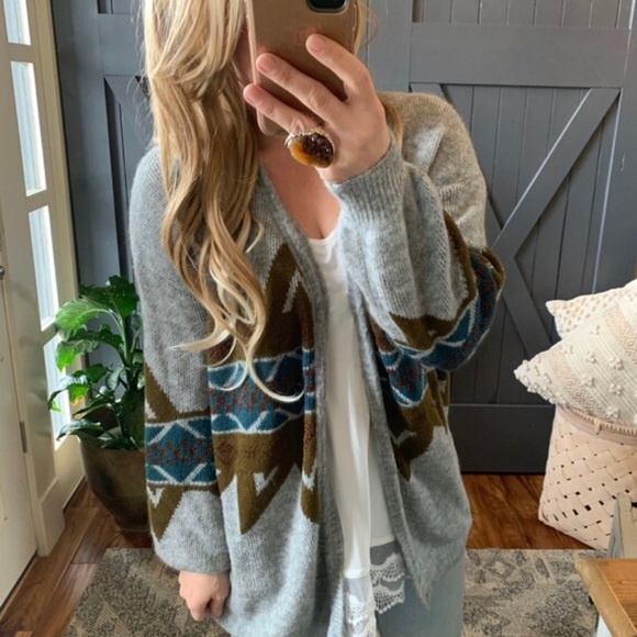 New Cozy Native Tribal Print Boho Western Long Blanket Cardigan Sweater - Picture 5 of 9